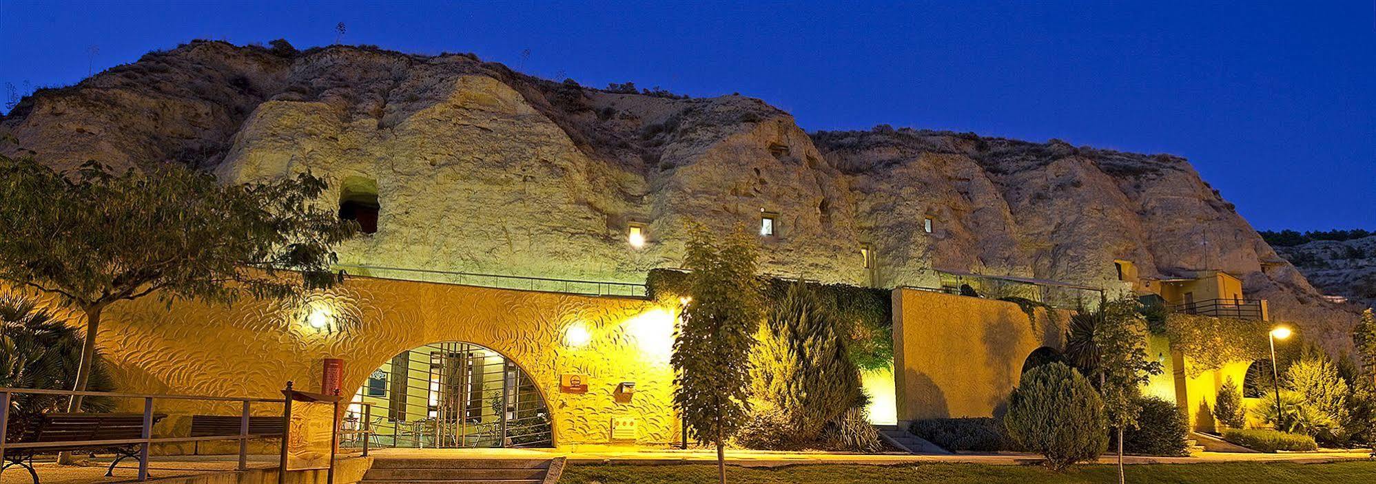 Cuevas Rurales Bardeneras Hotel Valtierra Bagian luar foto